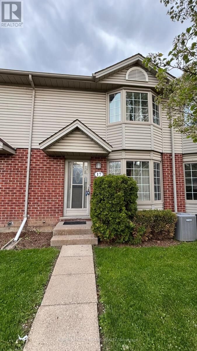 Property Photo: 511 Admiral Drive 17 ON N5V 4R4