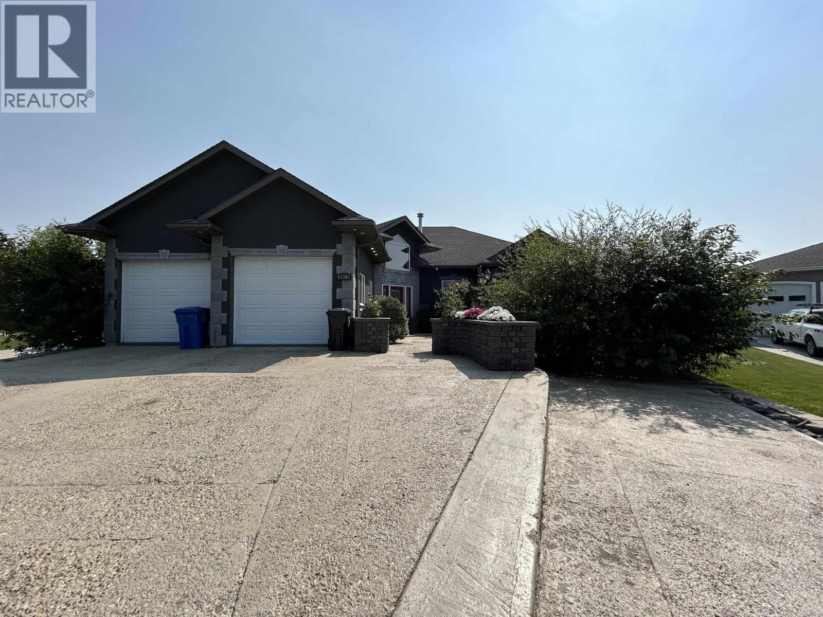 Photo de la propriété:  11307 109 Street  BC V1J 6W3 