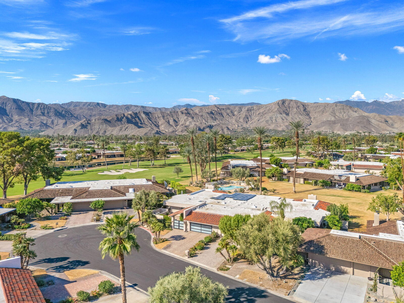 Property Photo:  10 Whittier Court  CA 92270 