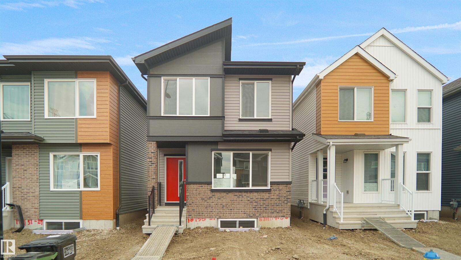 Property Photo: 20827 16 Avenue NW AB T5Z 0T4
