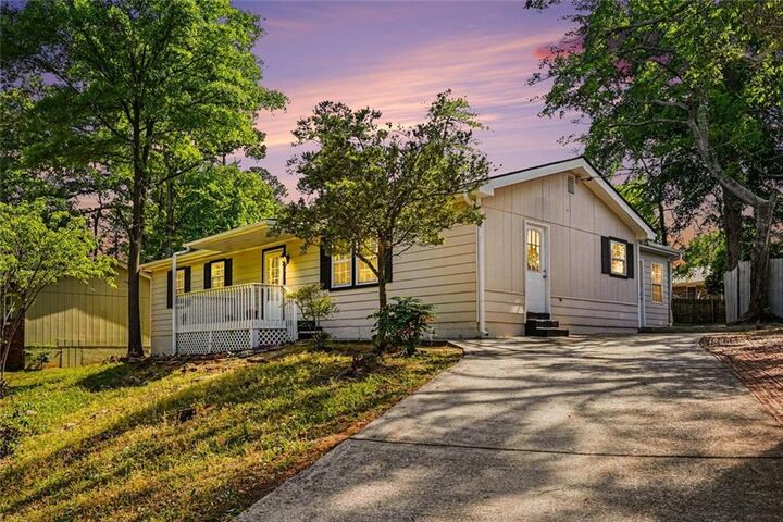 Property Photo:  1236 Woodbridge Drive NE  GA 30012 
