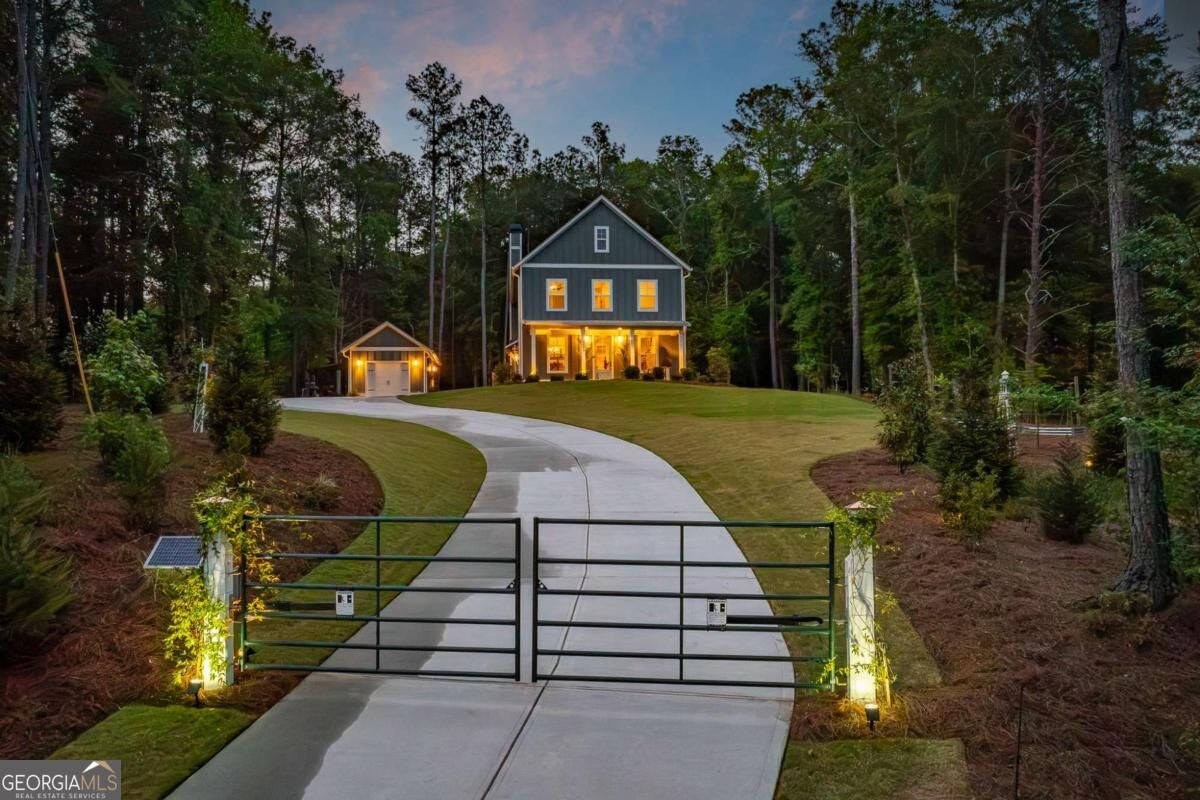 Property Photo:  4085 Barnett Shoals Road  GA 30605 