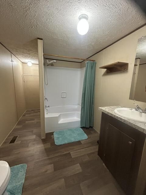 Property Photo:  9029 County Road 457  MO 65077 
