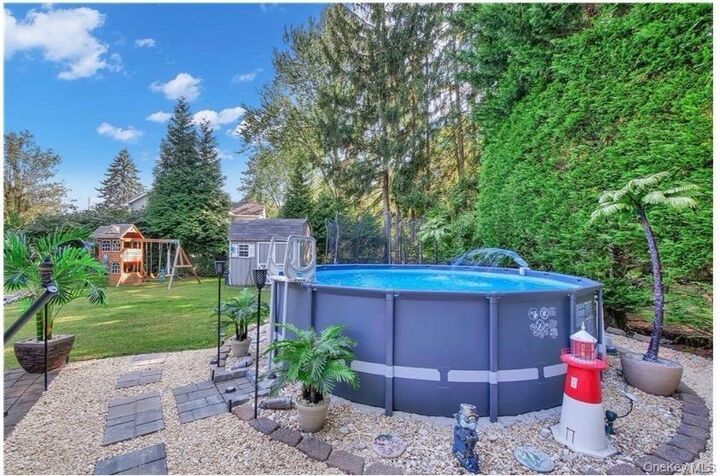 Property Photo:  53 Radcliff Drive  NY 10956 