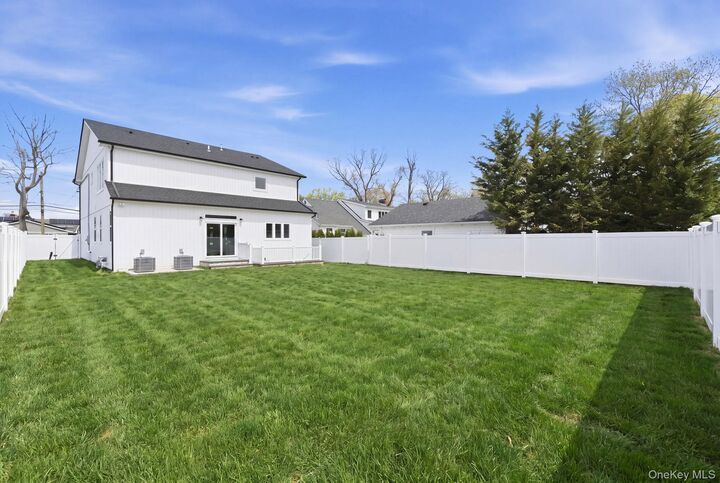 Property Photo:  3690 Lufberry Avenue  NY 11793 