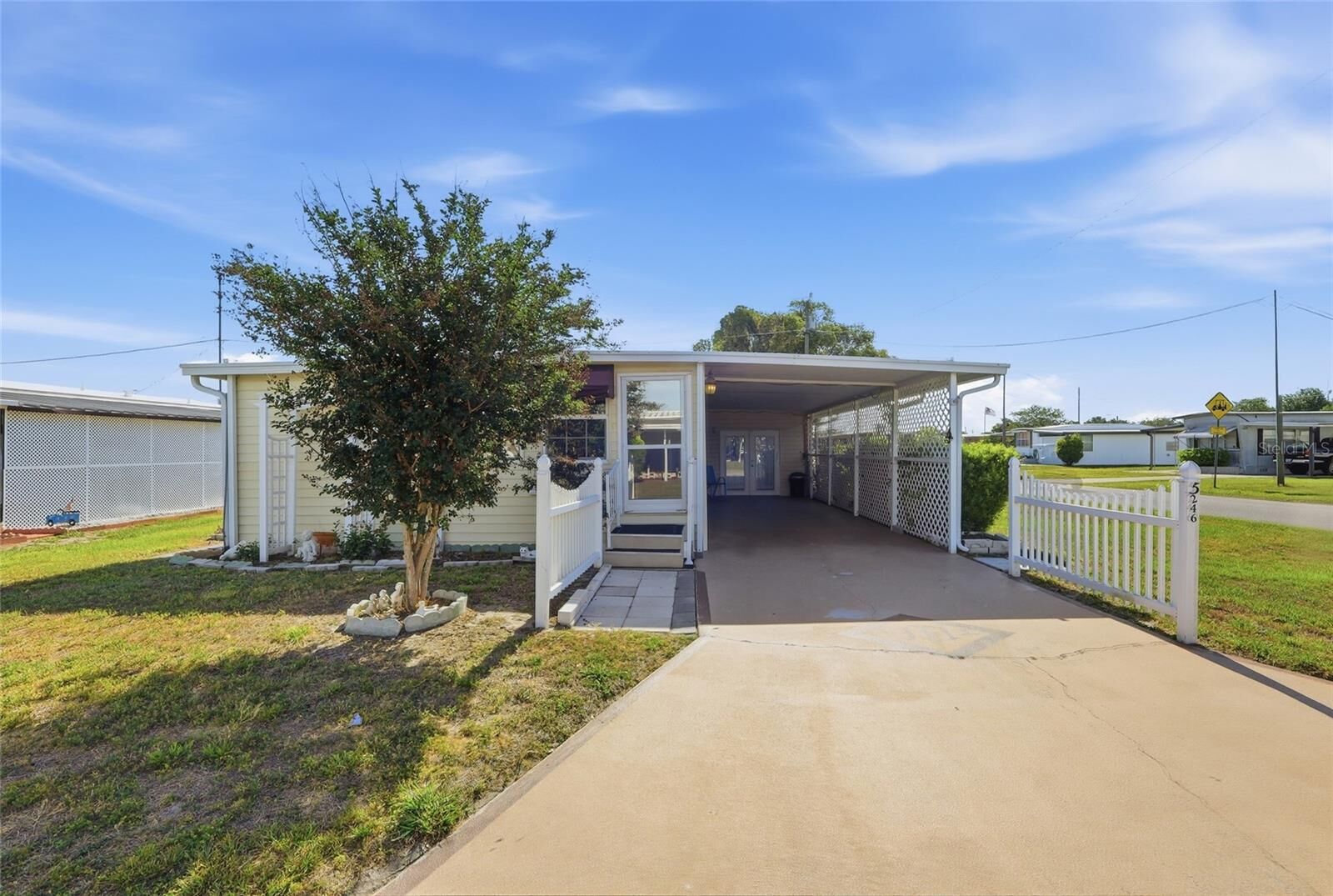 Property Photo:  5246 Amanda Street  FL 33542 