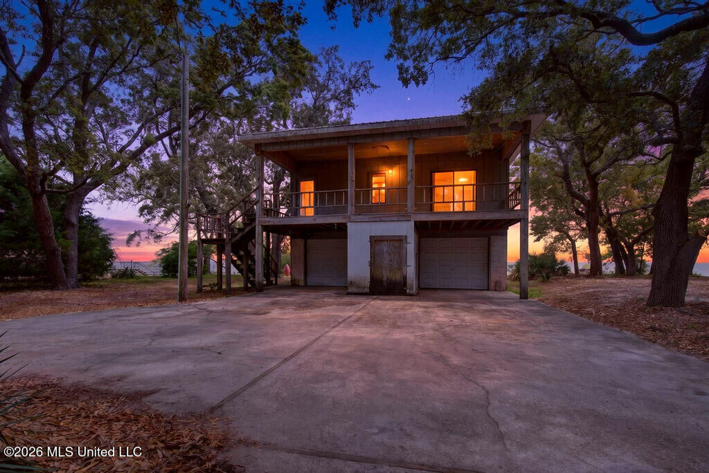 Property Photo:  5329 E Belle Fontaine Drive  MS 39564 
