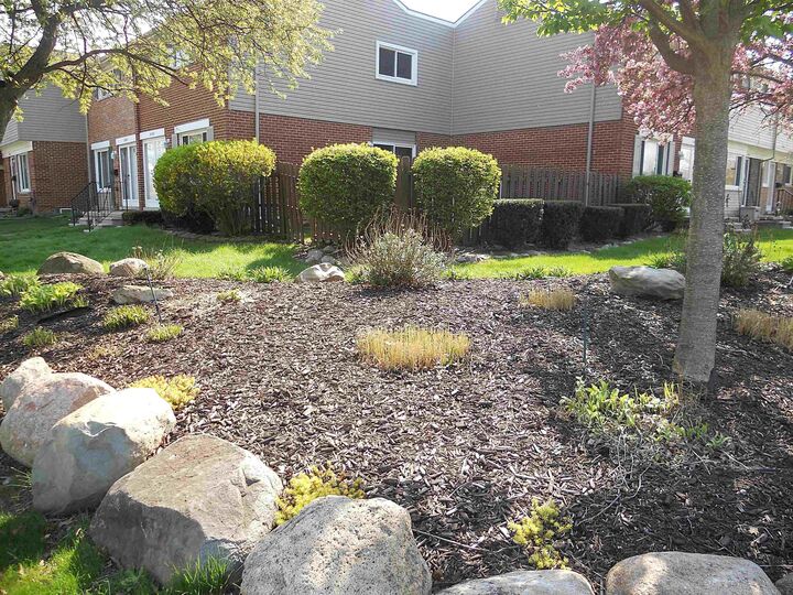 Property Photo:  27609 Evelyn Avenue  MI 48093 