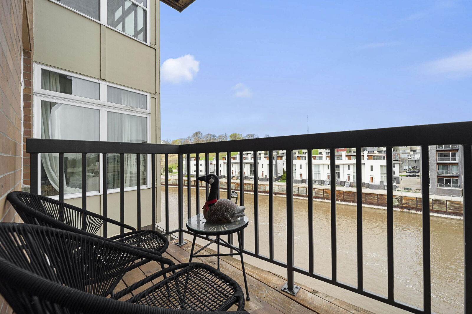 Property Photo:  1905 N Water St 204  WI 53202 