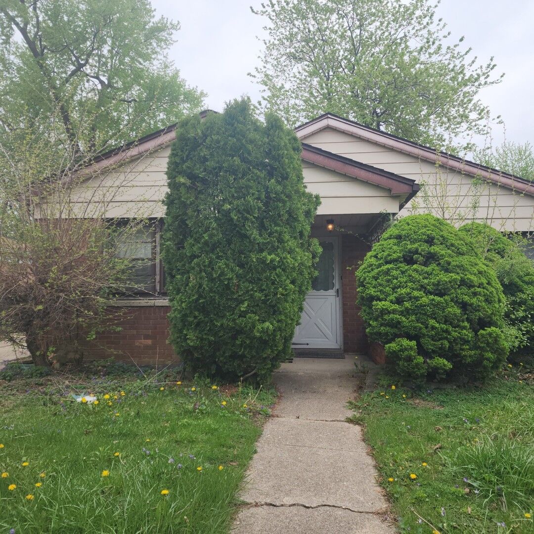 Property Photo:  11619 S Sacramento Drive  IL 60803 