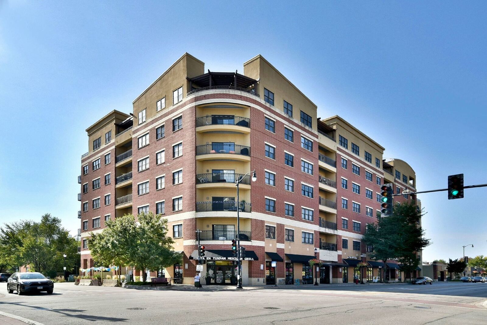 Property Photo:  4953 Oakton Street 205  IL 60077 