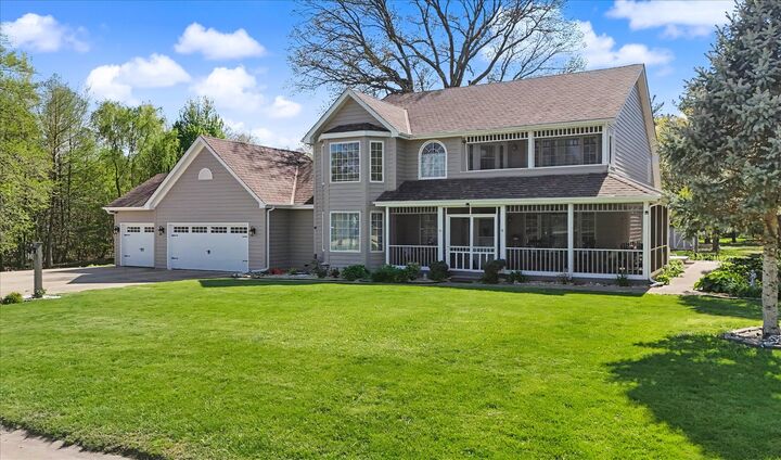 Property Photo:  1307 Cross Creek Road  IL 61853 