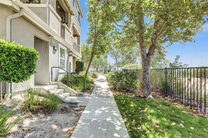 Property Photo:  1572 Hackberry  CA 91915 