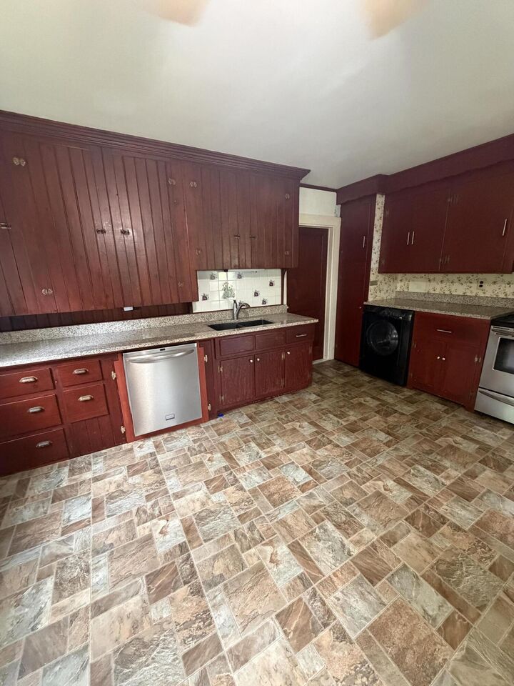 Property Photo: 1455 Washington Road ME 04572