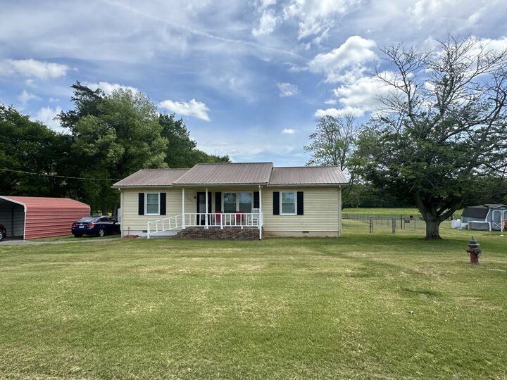 Property Photo:  165 Pisgah Pike  TN 38478 