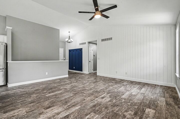 Property Photo:  1689 Bingham Circle  KY 41048 