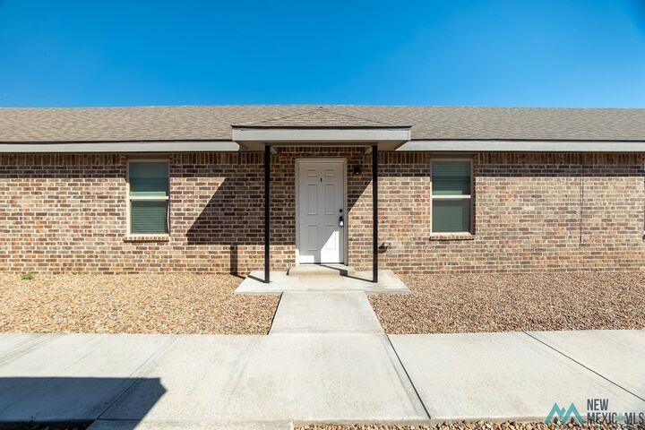 Property Photo:  2518 E 14th Street  NM 88101 