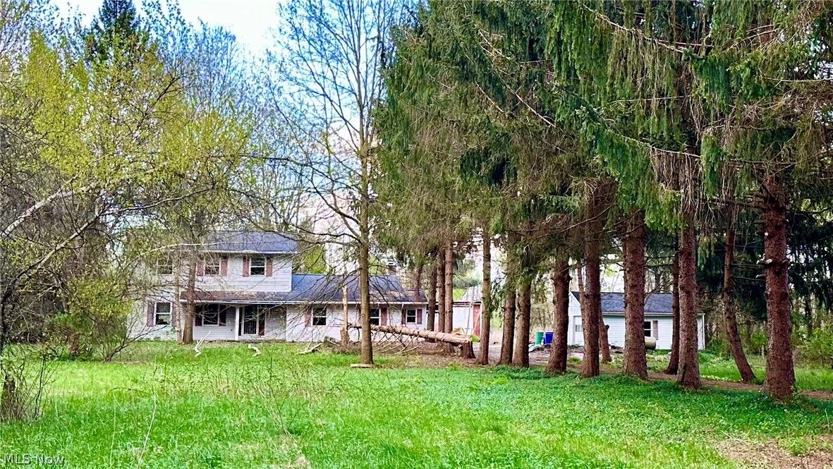 Property Photo:  12754 Chamberlain Road  OH 44202 