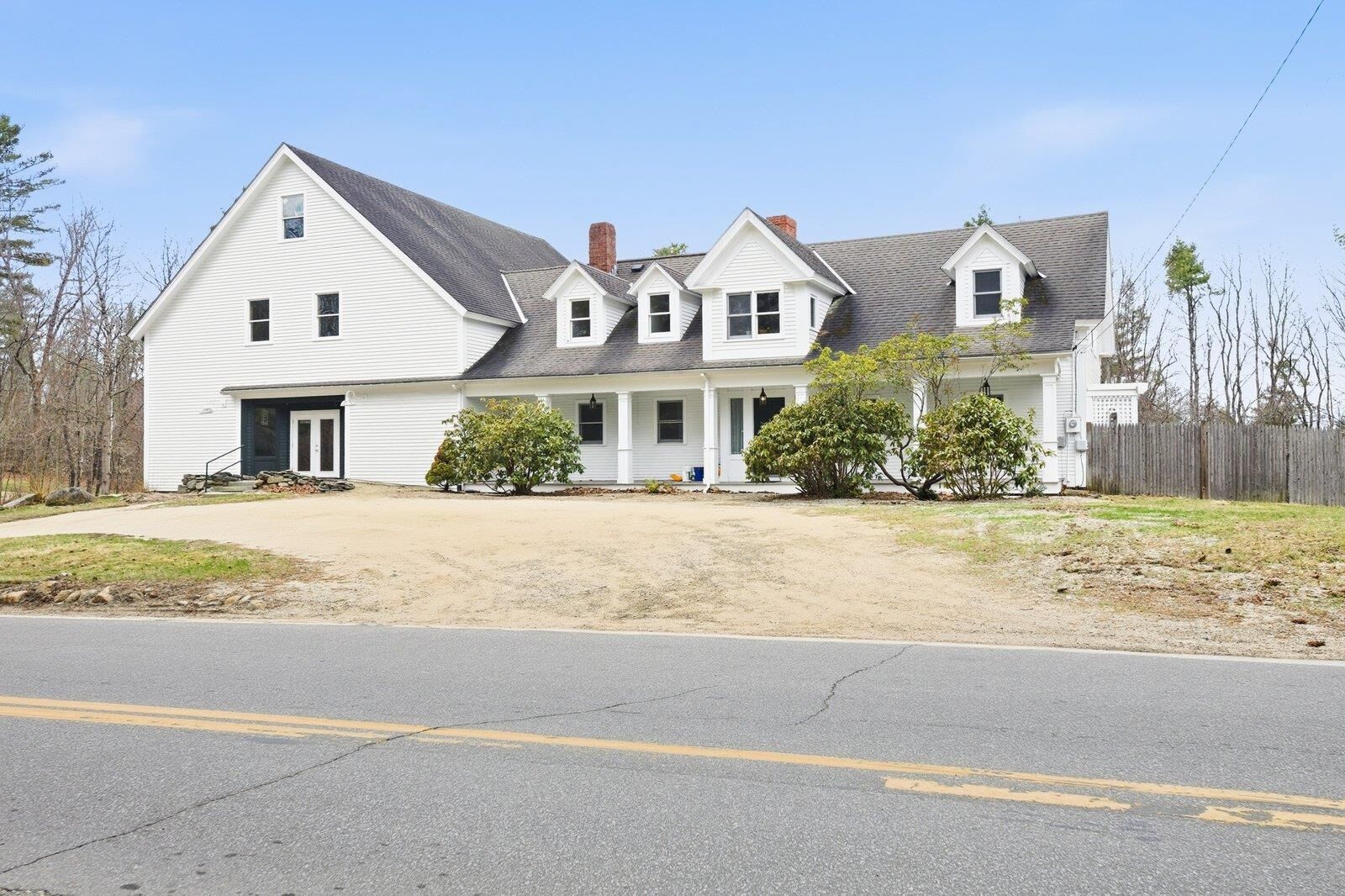 Property Photo:  3 Elm Hill Road  NH 03458 