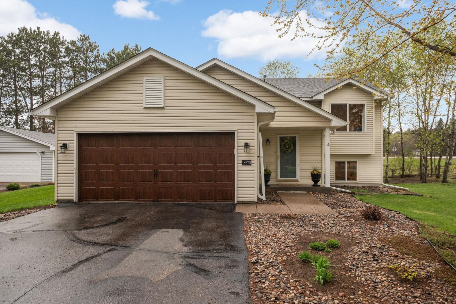 Property Photo:  18970 Boston Street NW  MN 55330 