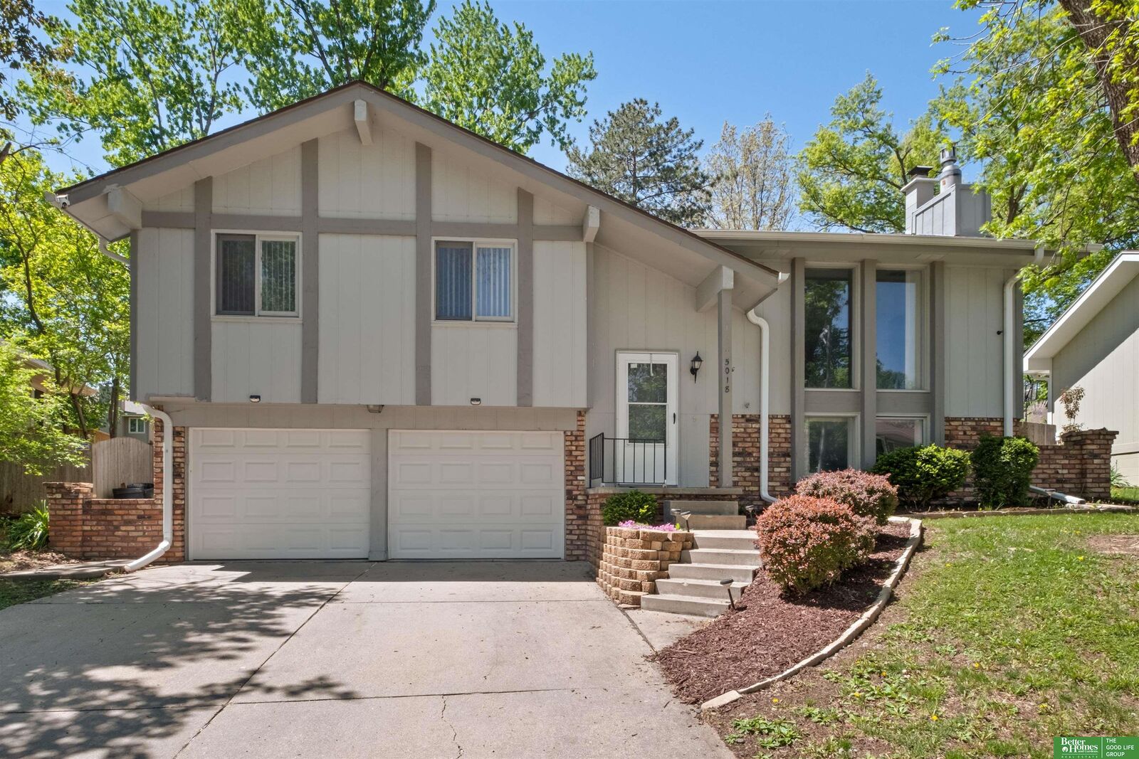 Property Photo:  5018 S 149th Street  NE 68137 