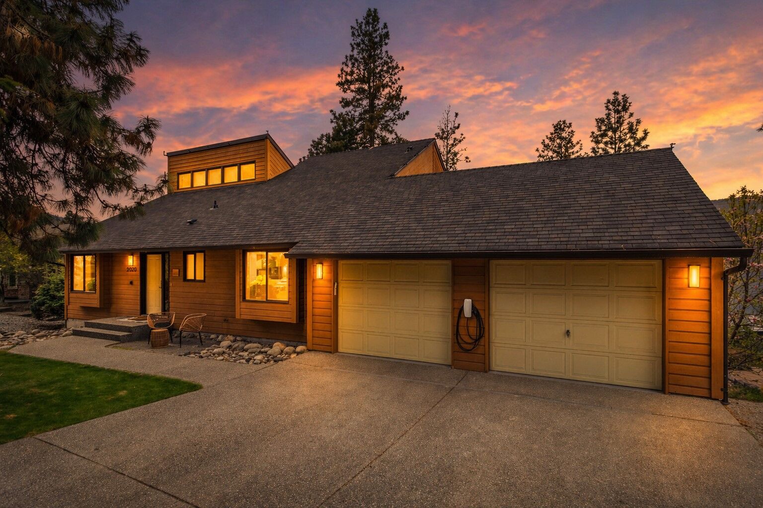 Property Photo:  2020 Bennett Road  BC V1V 2C1 