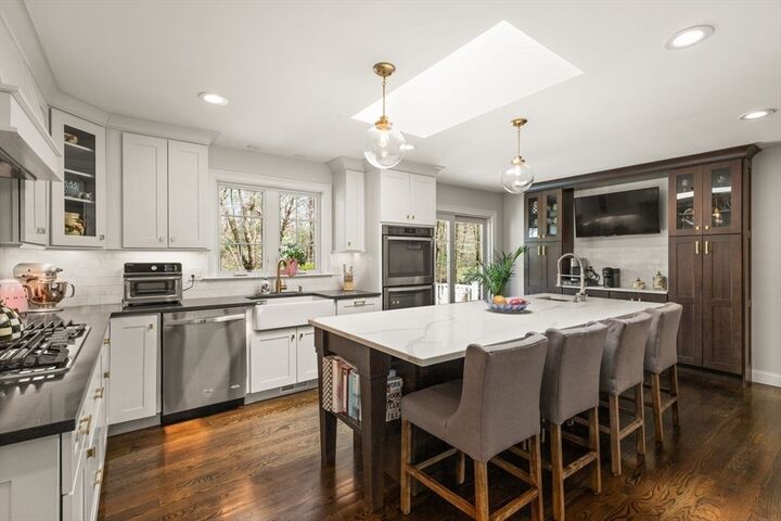 Property Photo:  15 Ramblewood Drive  MA 02356 