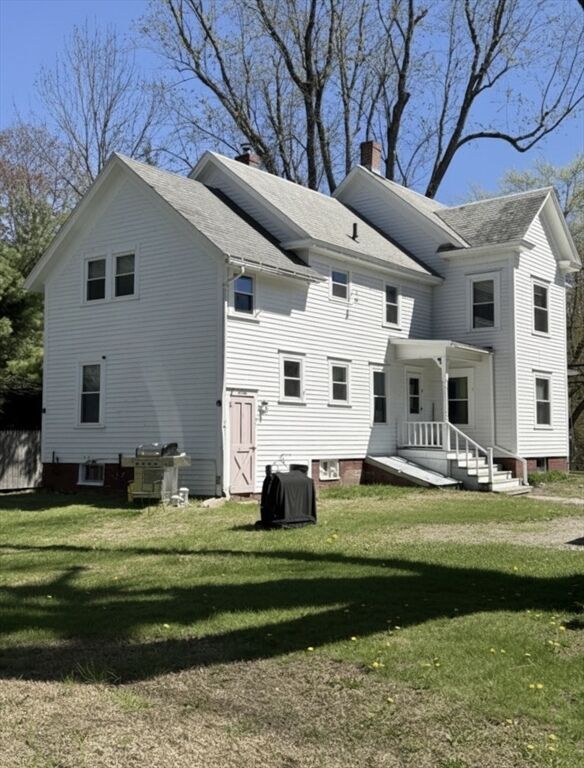 Property Photo:  117 N Main St  MA 01373 
