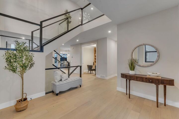 Property Photo:  12 Spring Creek Point SW  AB T3H 6E2 