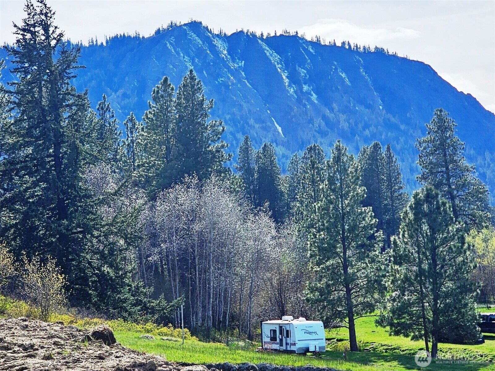 Property Photo:  750  Iron Mountain Road  WA 98922 