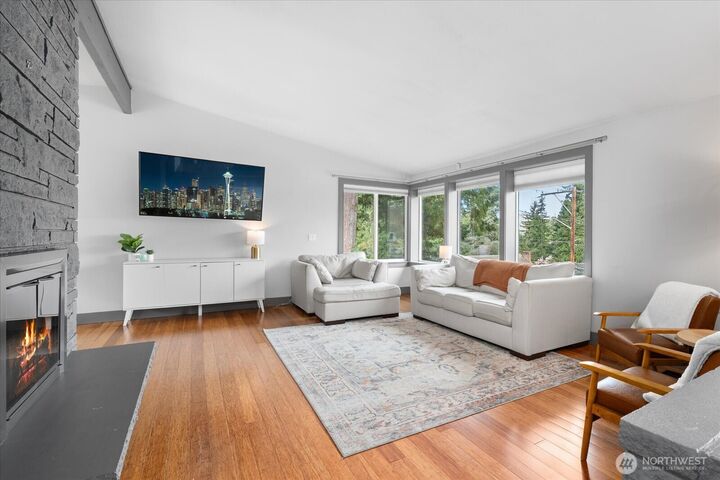 Property Photo:  6205 NE 196th Street  WA 98028 