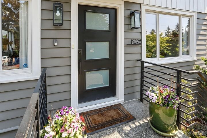 Property Photo:  12328  38th Avenue NE  WA 98125 