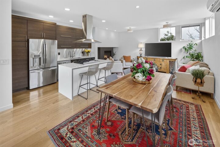 Property Photo:  3014  21st Avenue W A  WA 98199 