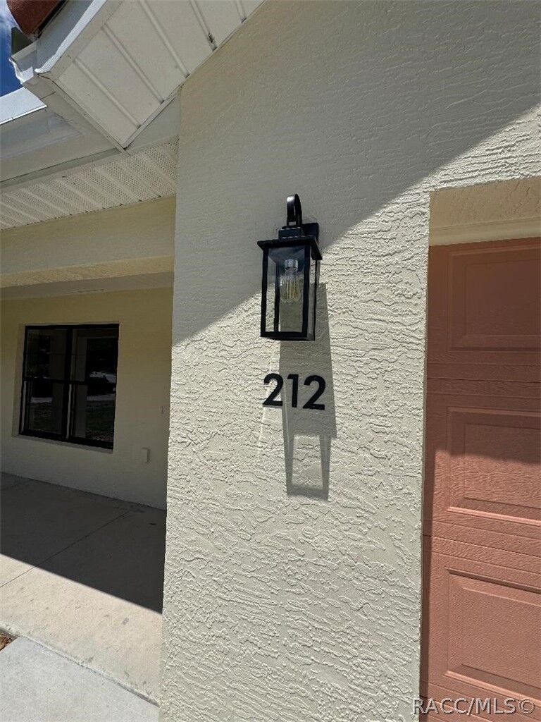 Property Photo:  212 Buena Vista Court  FL 34450 