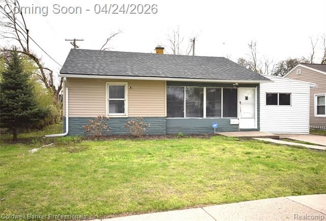 Property Photo:  10311 Saratoga Street  MI 48237 