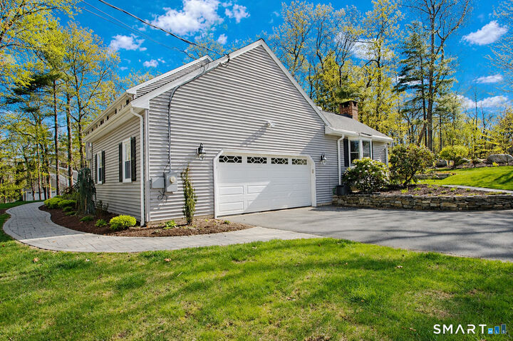 Property Photo:  38 Anvil Drive  CT 06001 