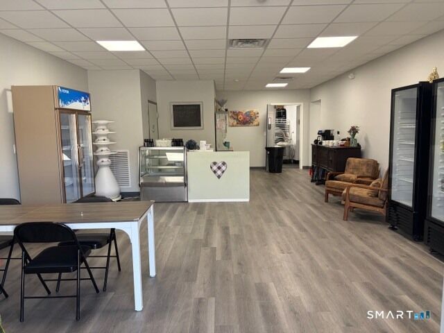 Property Photo:  248 Oxford Road  CT 06478 