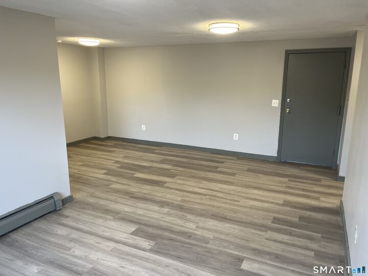 Property Photo:  32 Cook Avenue C22  CT 06451 