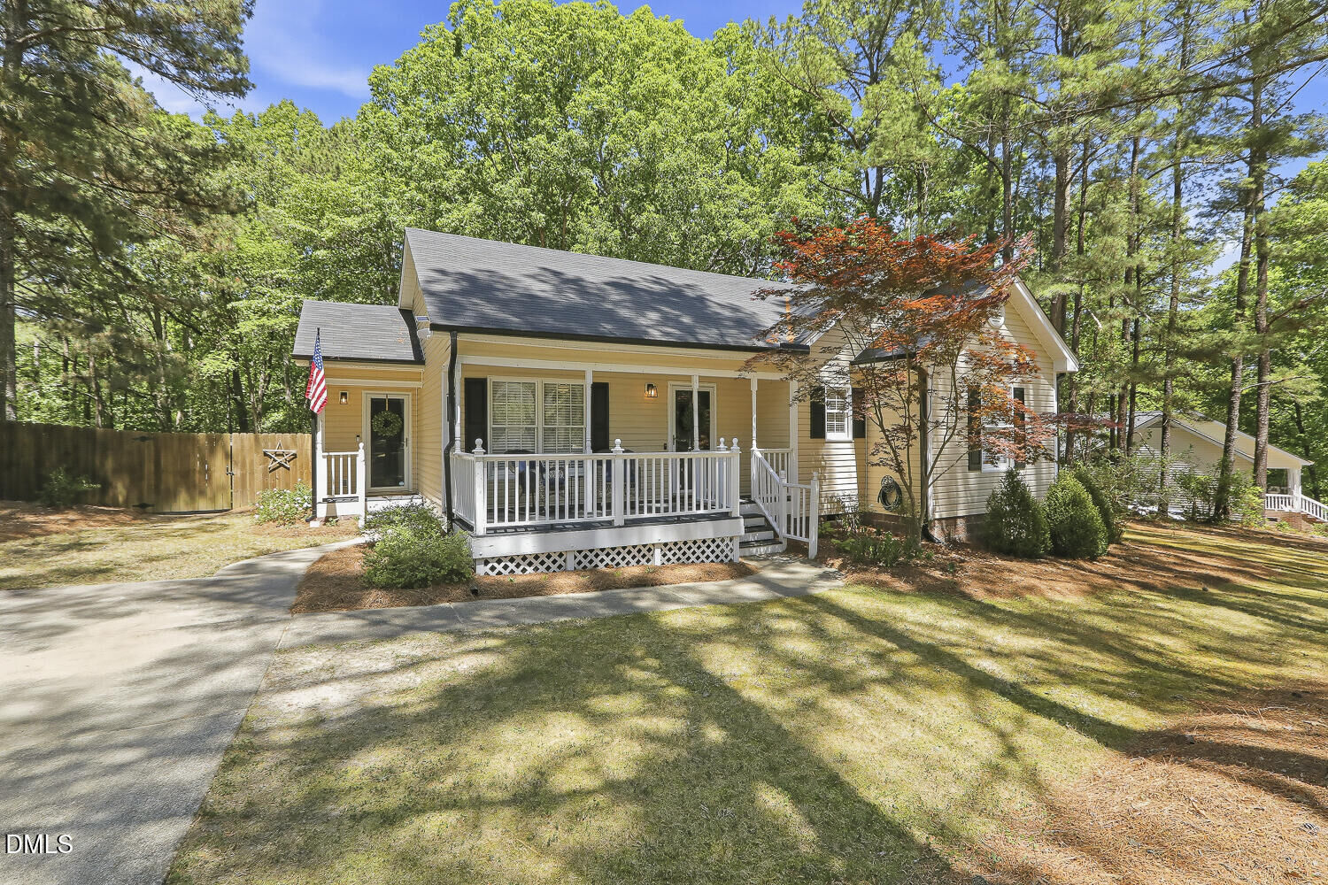Property Photo:  165 Hammerstone Drive  NC 27526 