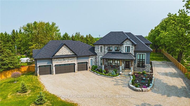 Property Photo: 8378 Chippewa Road E ON L0R 1W0