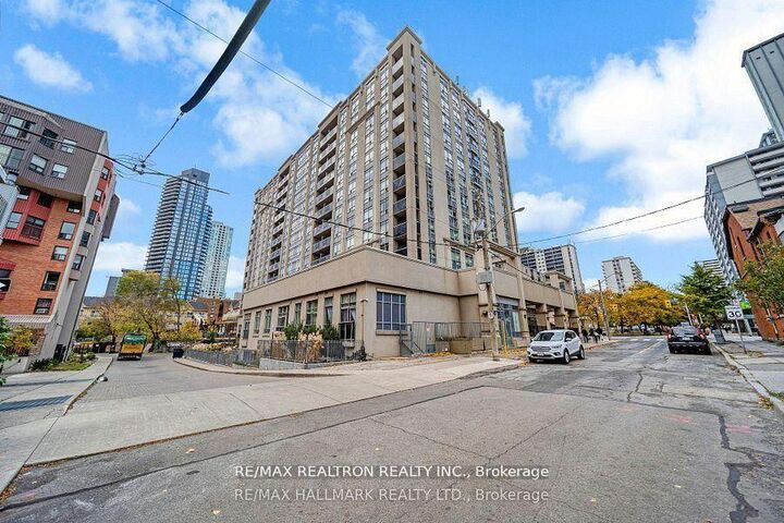 Property Photo: 225 Wellesley Street E 709 ON M1X 1X8