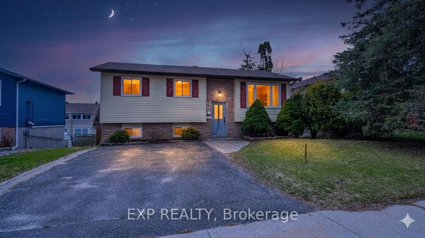 Property Photo: 177 Shannon Street ON L3V 7B6