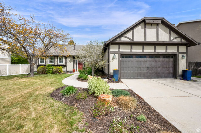 Property Photo:  2373 E Glacier Dr S  UT 84092 