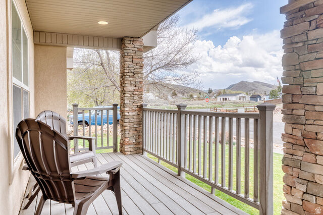 Property Photo: 136 W 360 N UT 84036