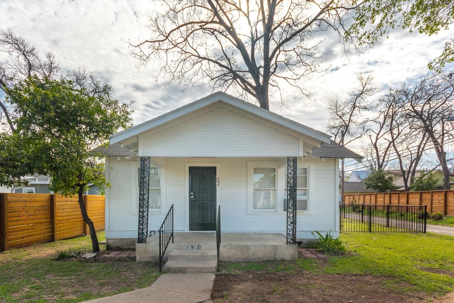 Property Photo:  57 Chalmers Avenue  TX 78702 
