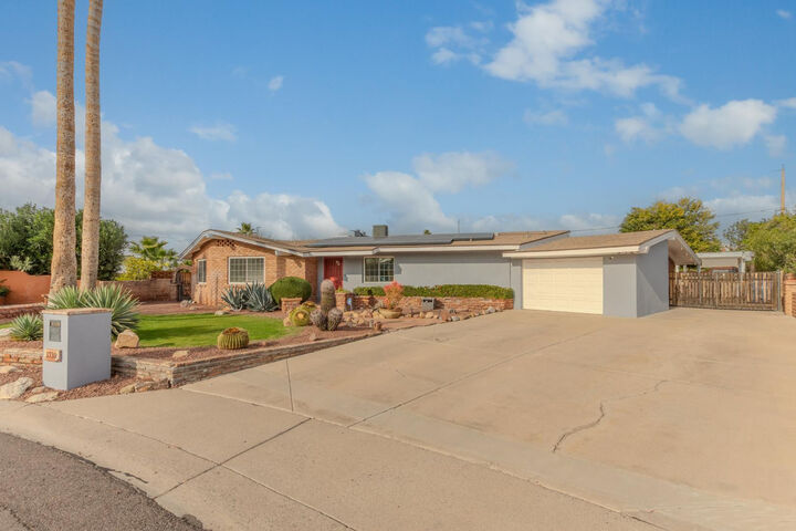 Property Photo:  3730 E Kings  AZ 85032 