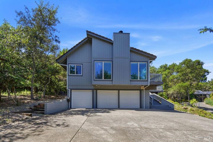 Property Photo:  140 Massimo Circle  CA 95404 