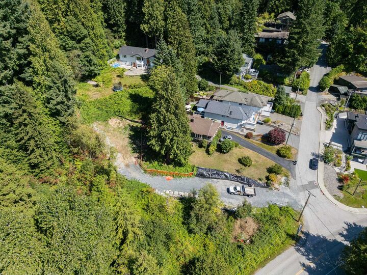 615 Ioco Road — photo 1