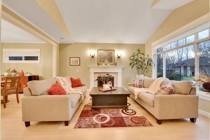 Property Photo: 5268 Glen Abbey Place BC V4M 4H1