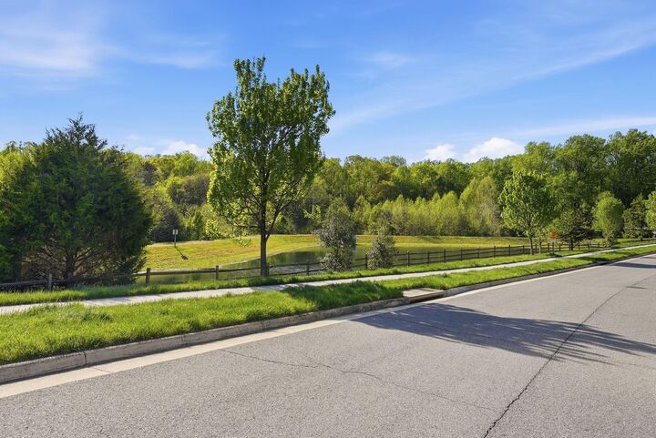 Property Photo: 14997 Spriggs Valley Court VA 22193